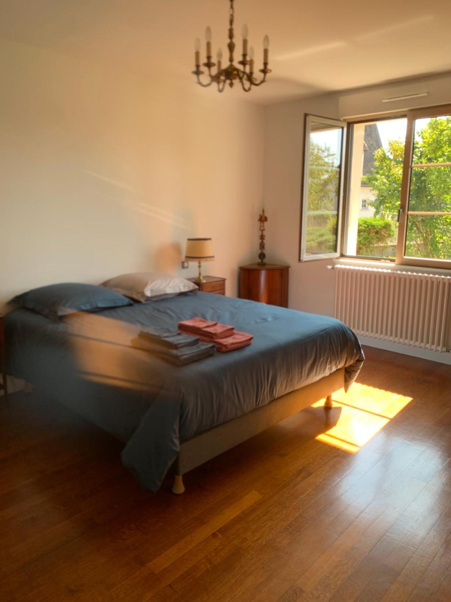 Longue Vue En Arbois Bed and Breakfast Buitenkant foto