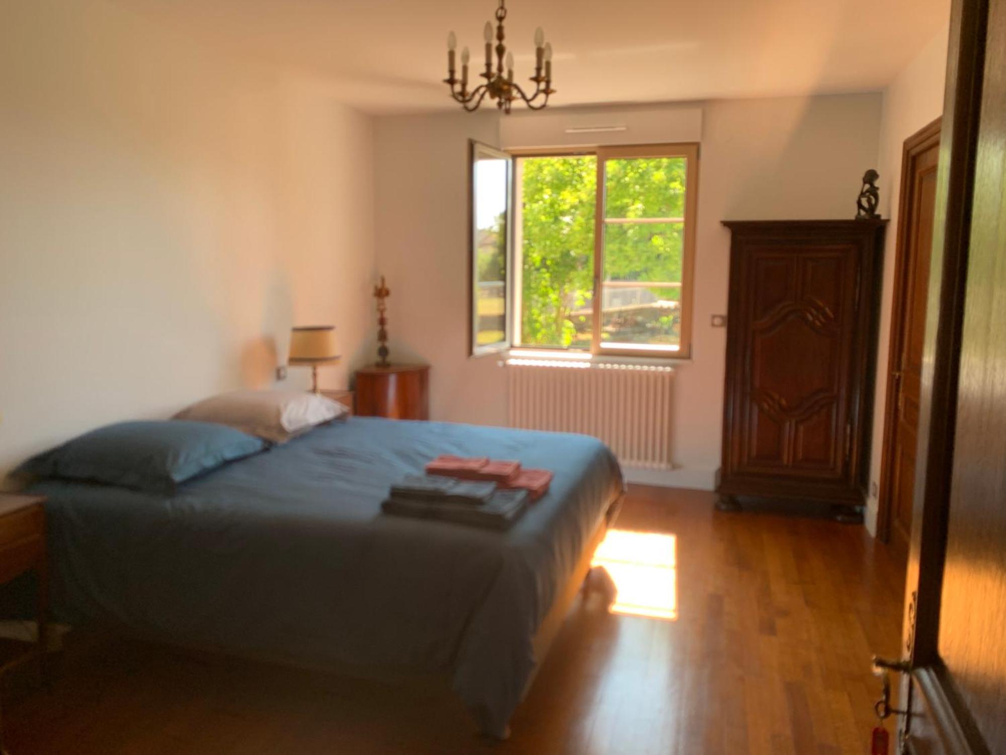 Longue Vue En Arbois Bed and Breakfast Buitenkant foto